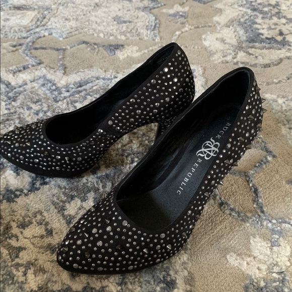 Rock Republic Shoes - Rock republic high heels with spikes